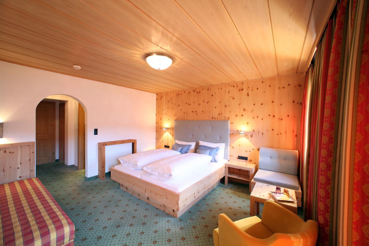 Отель Landgut Thalerhof Тельфес-им-Штубай Экстерьер фото